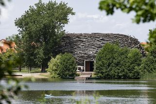 Žalobci Šarochovi byl zkrácen čas pro rozhodnutí v kauze Čapí hnízdo - Seznam Zprávy
